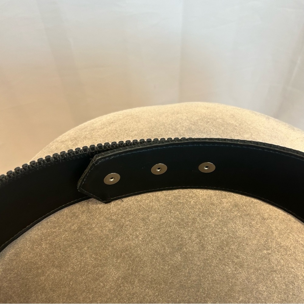 Streets Ahead black suede/fabric rhinestone trim V shaped waist cinching belt - Picture 4 of 8